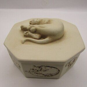Facsimilies Cat Trinket Box